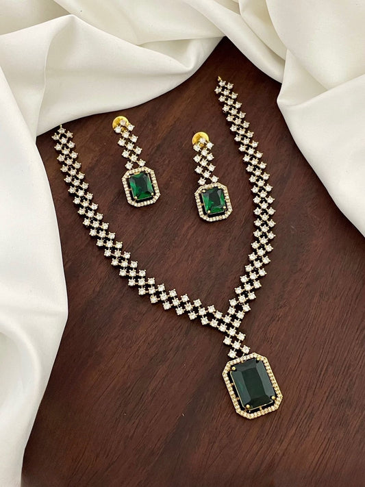 Premium ad emerald green necklace product code 855