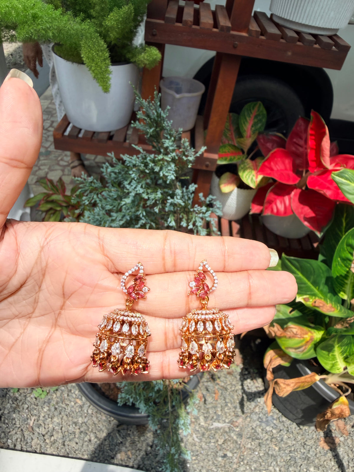 Premium quality ad dancing jhumka product code E260