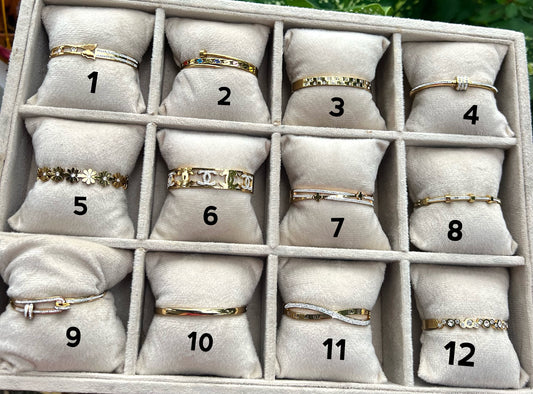 Premium anti tarnish stainless steel daily wear openable bracelet (2 and 2.2 size ) product code B88