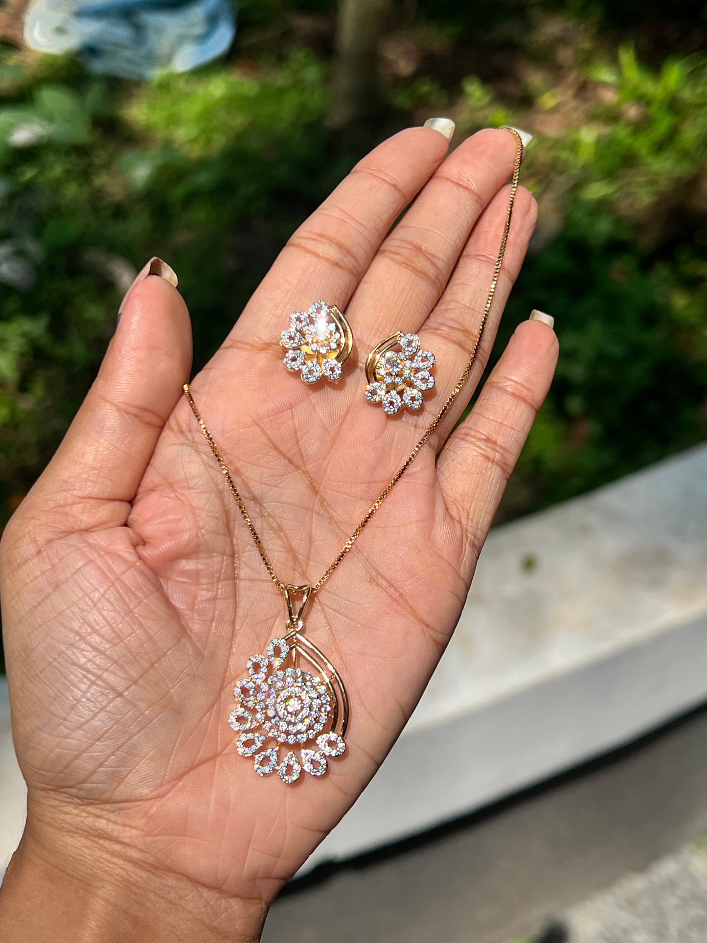 Premium diamond finish pendant set product code 48