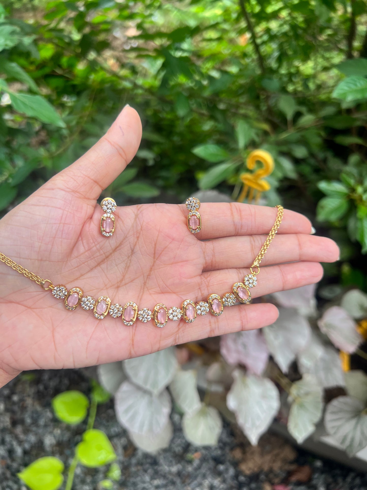 Premium ad antique gold kids friendly choker set product code T95