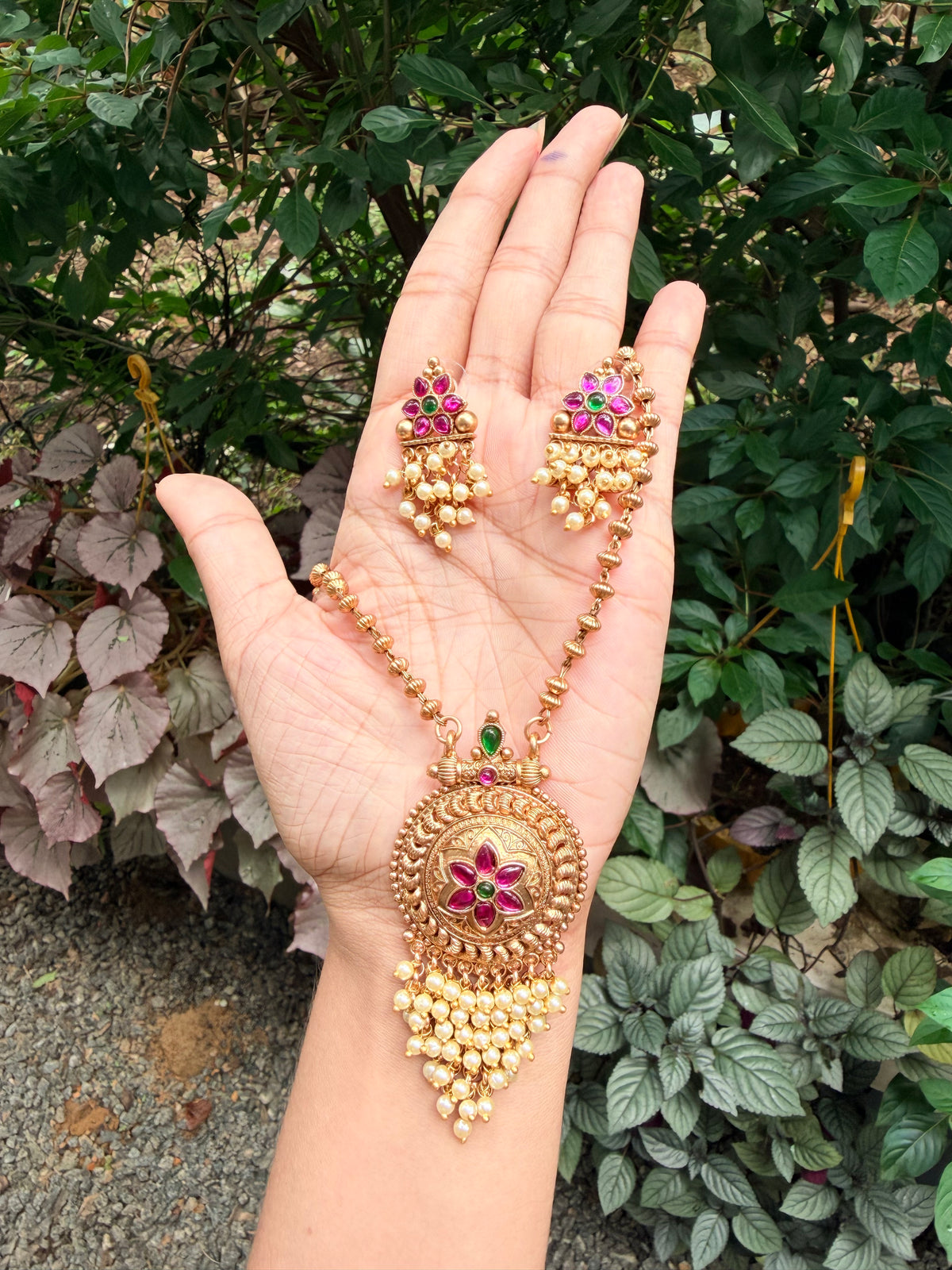 Premium antique gold non idol haram set product code T139