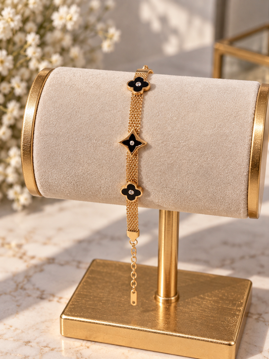 Premium anti tarnish adjustable bracelet Product code AT23