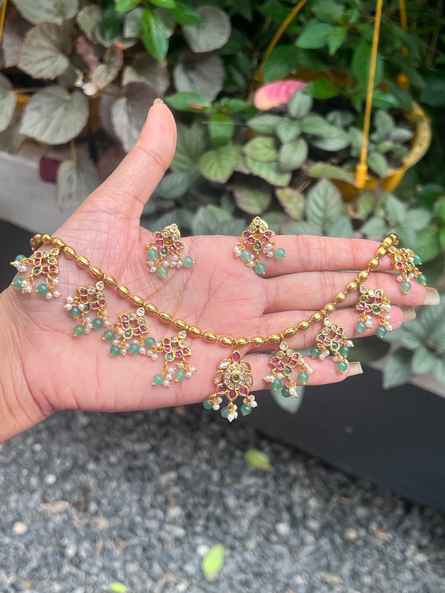 Premium quality non idol beautiful green beads hanging necklace set product code T23
