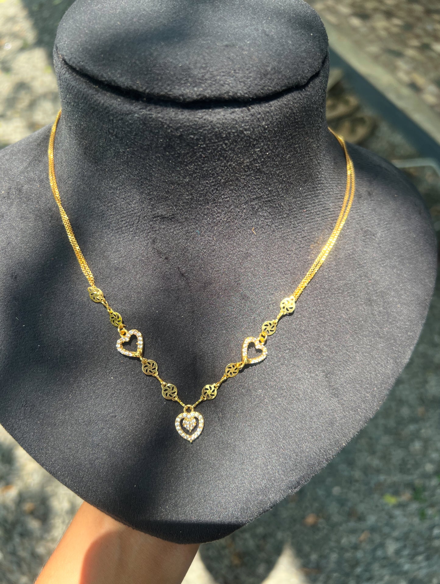Premium  daily use gold plated heart hanging necklace product code G51