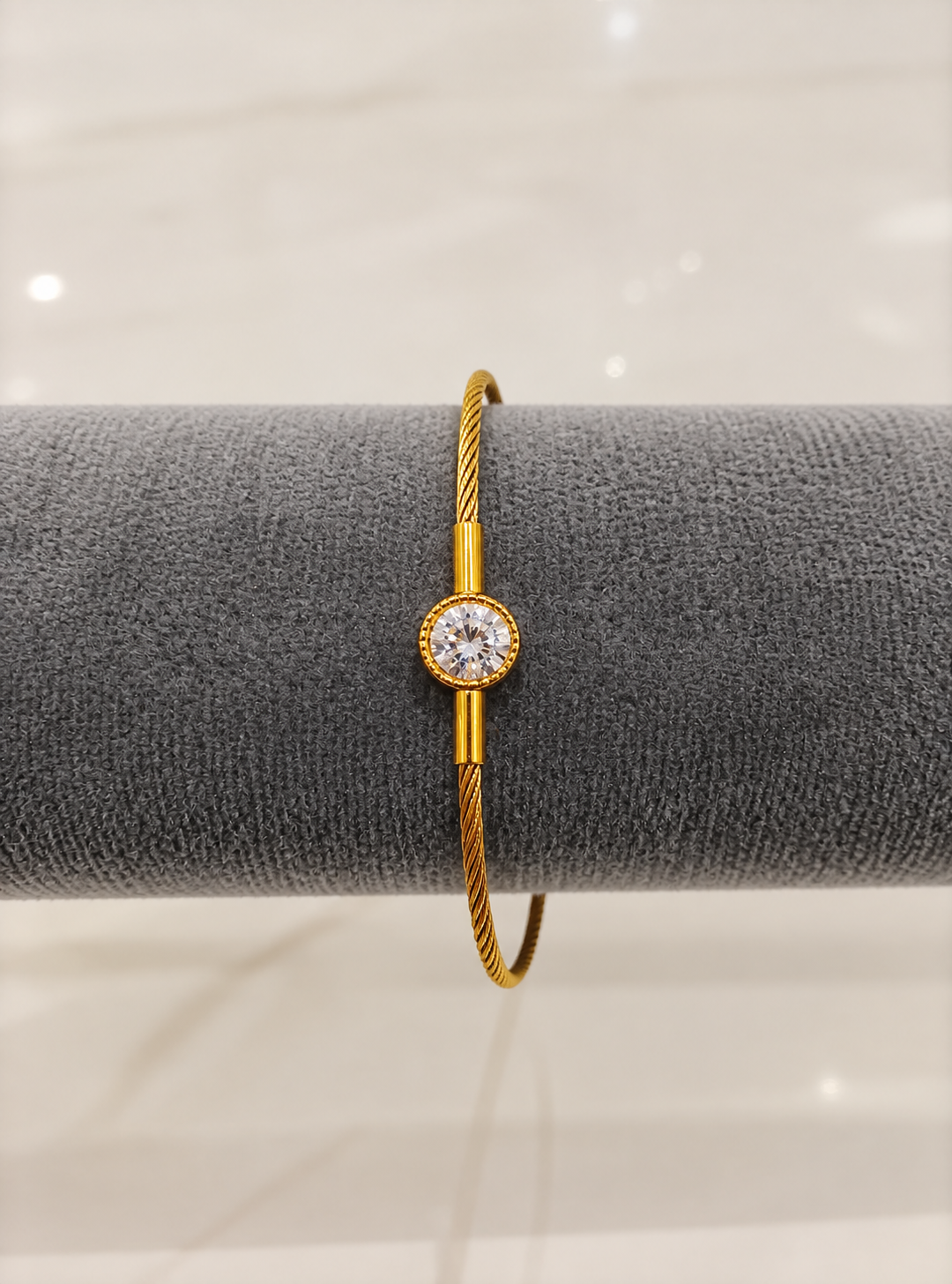 Premium anti tarnish adjustable bracelet