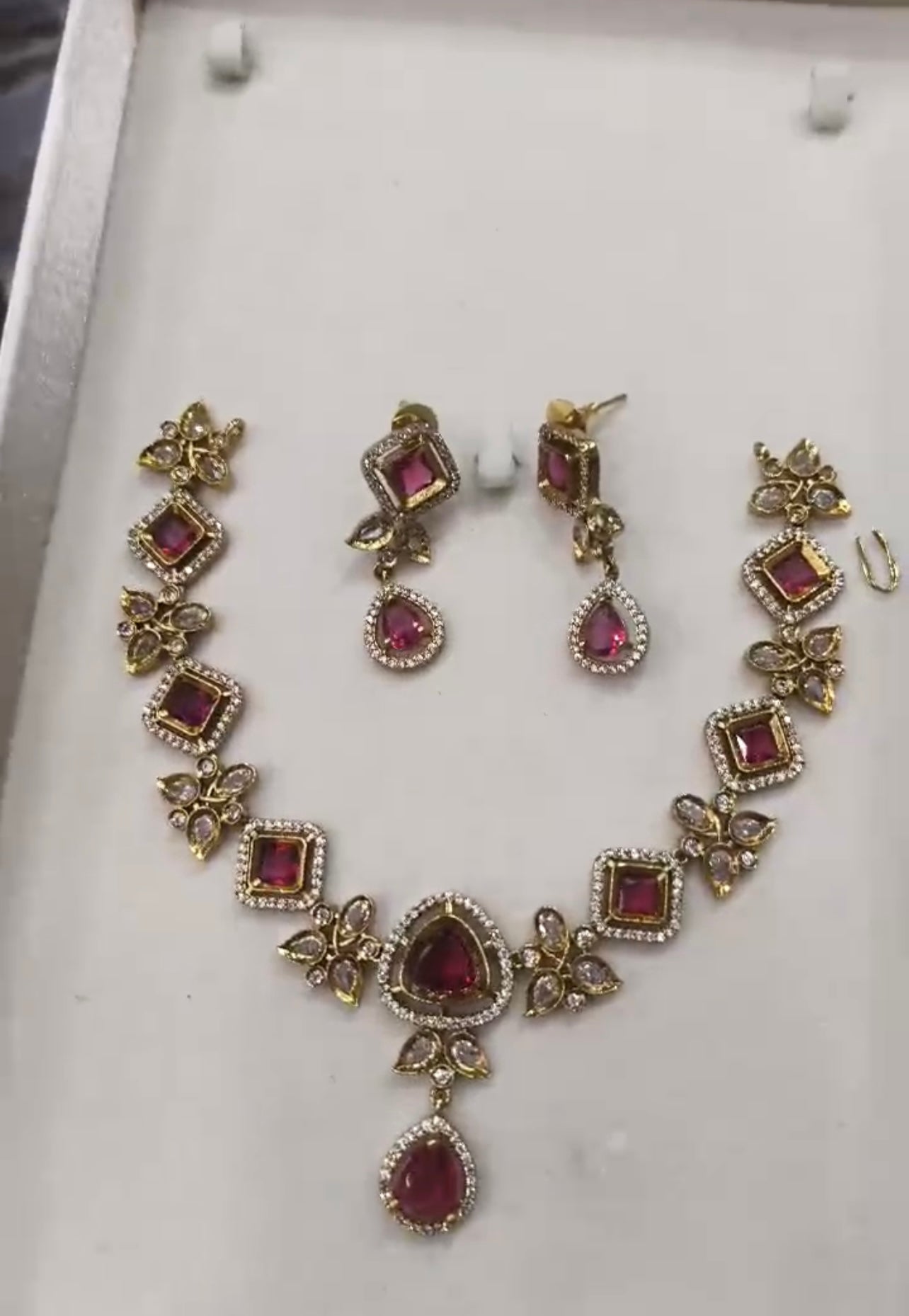 Premium ad Kundan stone necklace product code 660