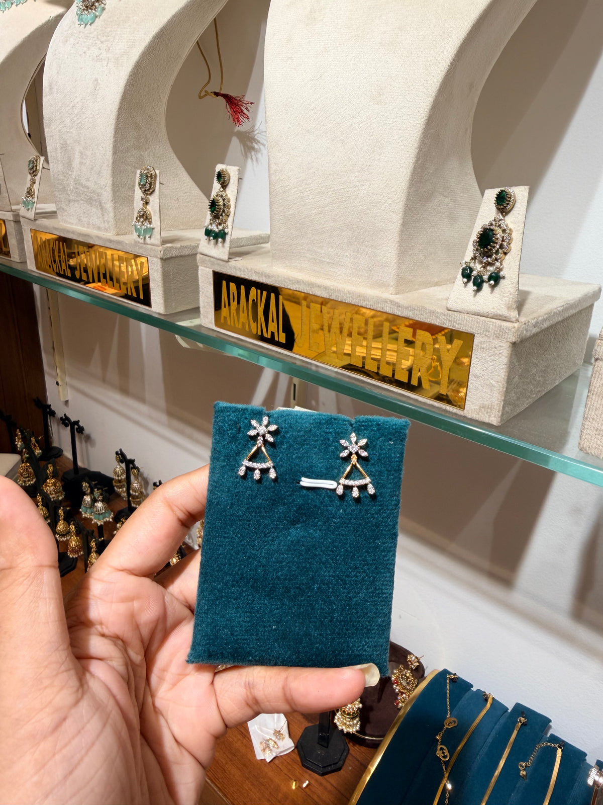 Premium diamond finish earrings product code E248