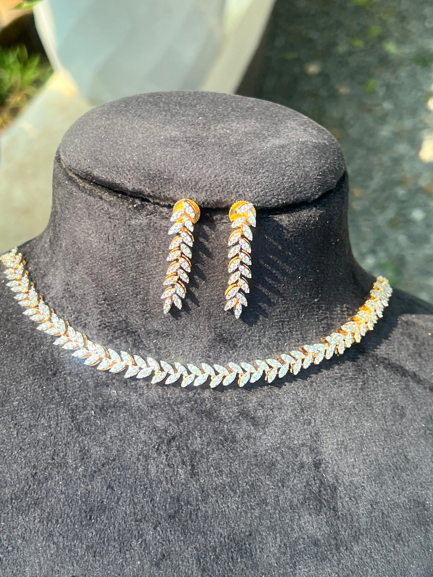 Premium diamond finish bridal necklace product code D151