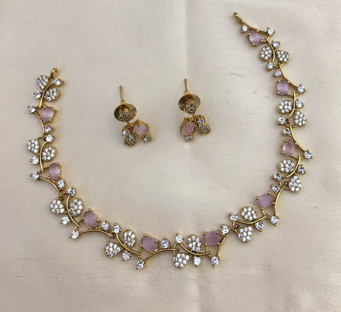 Floral Premium Design Necklace Set product code 897