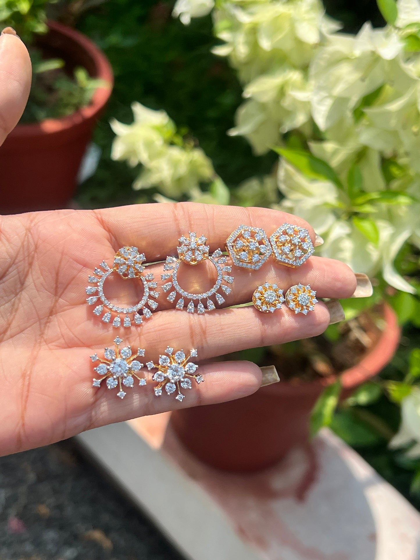 Premium diamond finish GJ polish studs product code E131