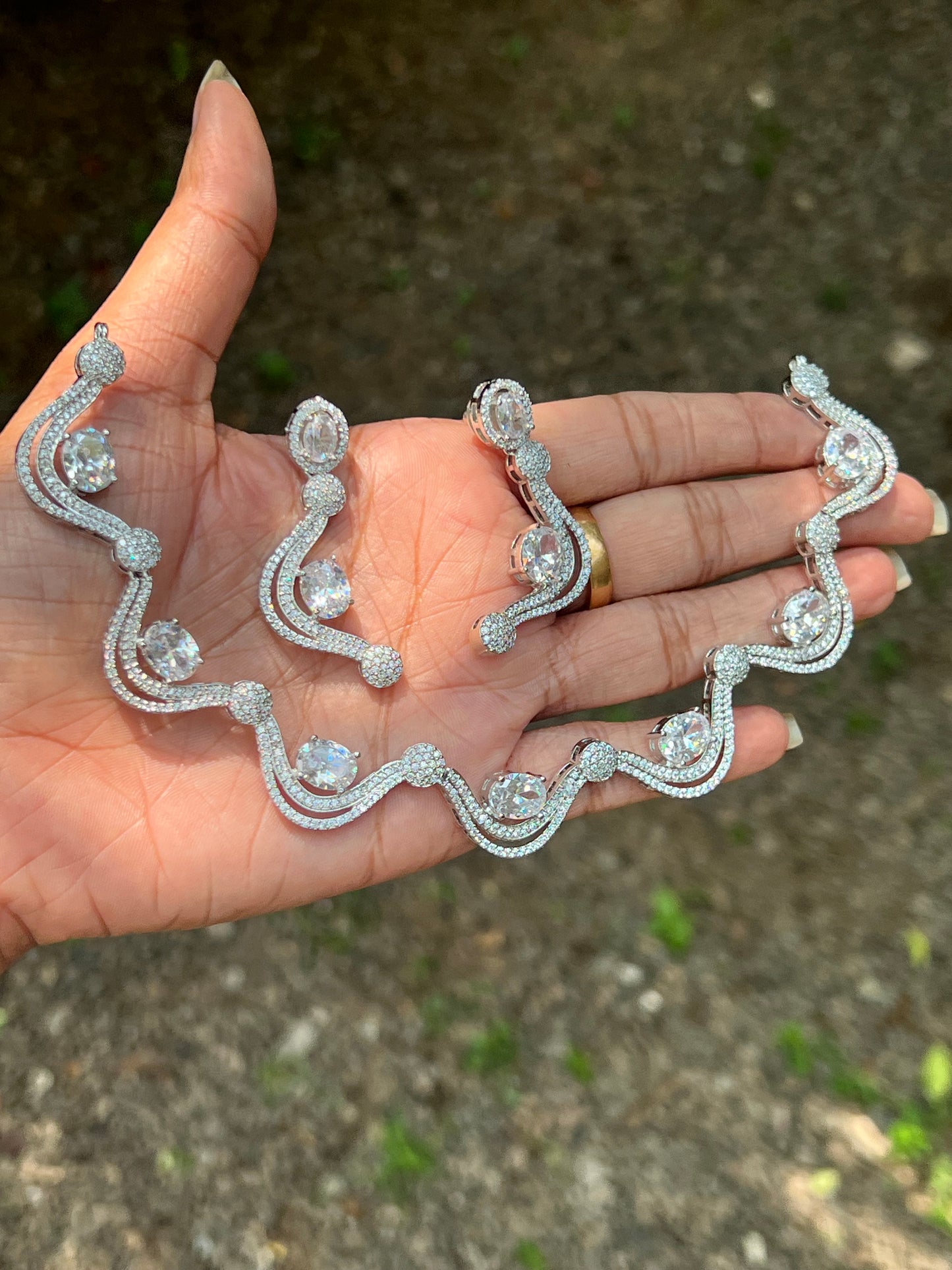 Premium designer silver finish ad necklace product code 1273