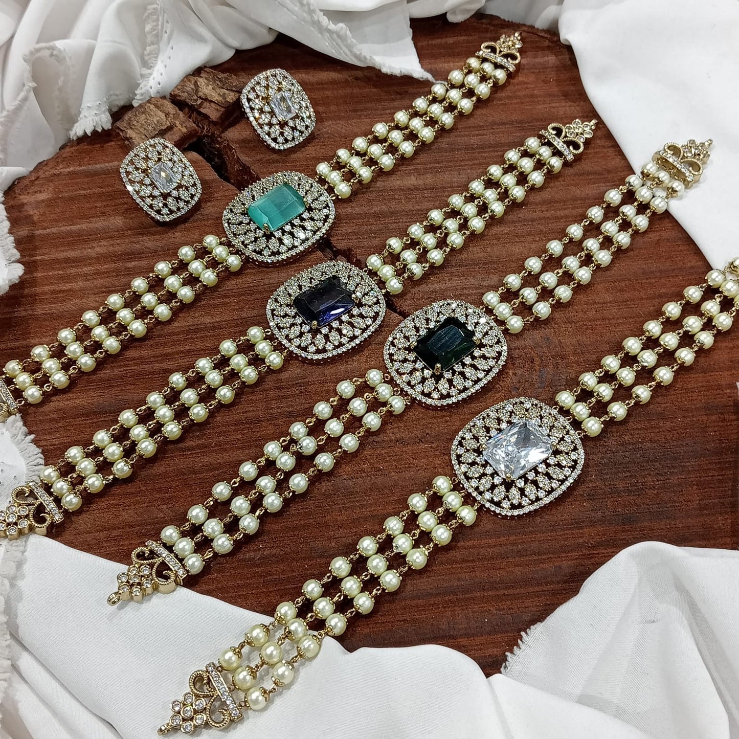 Premium 3 layer pearl ad stone choker set product code 941