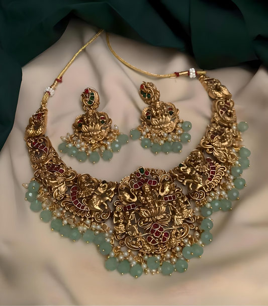 Traditional Elegant AD Stone Necklace