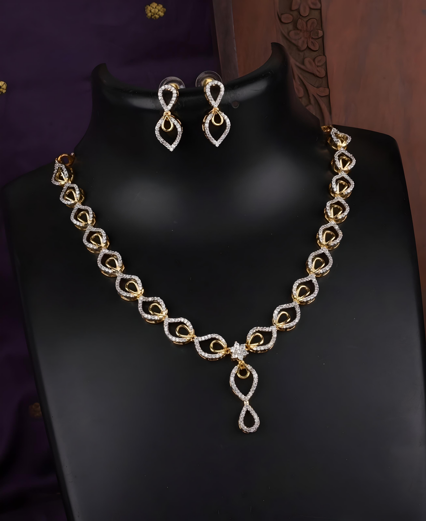 Radiant Diamond Finish AD Stone Necklace Set