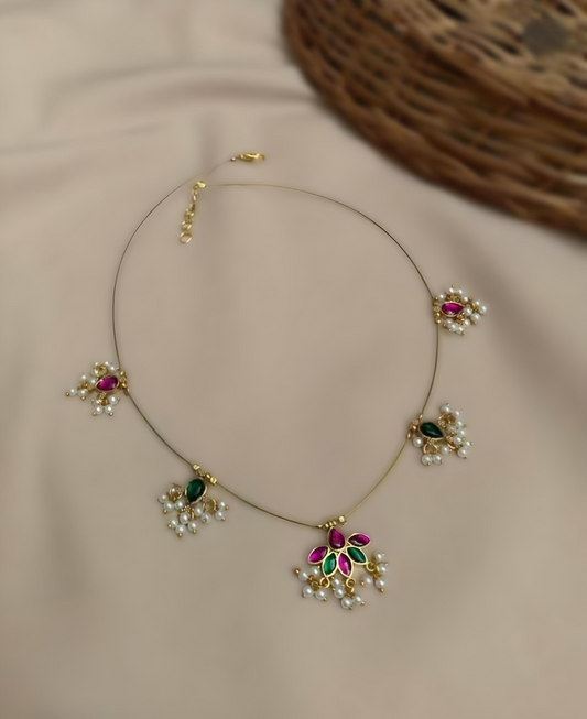 Floral Kemp Stone Thin (invisible) Necklace Set