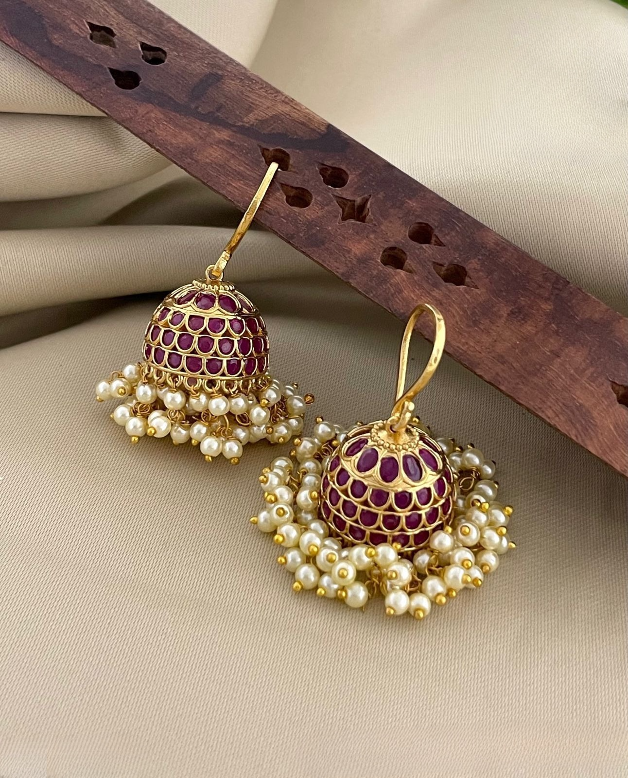 Premium Kemp stone pearl hanging Jhumka Earring