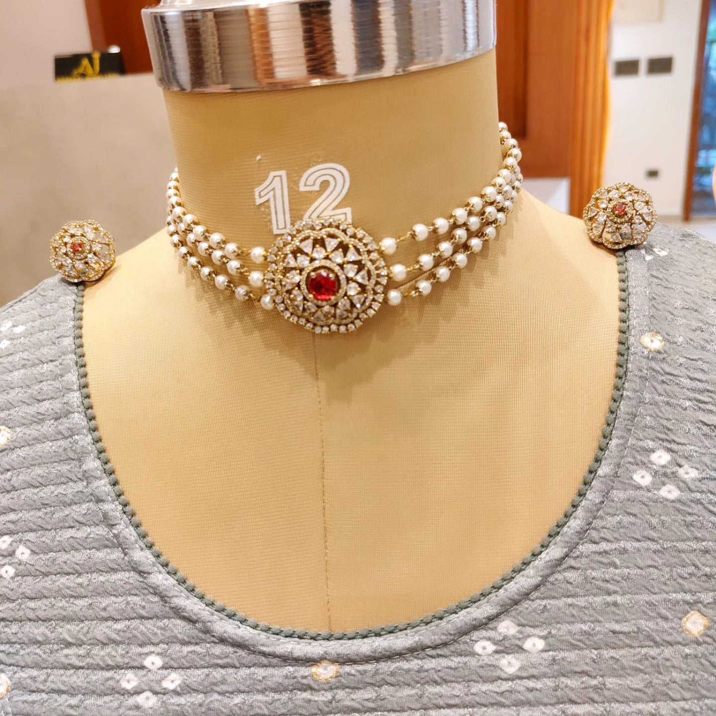 Premium Victorian 3layer pearl choker product code N215