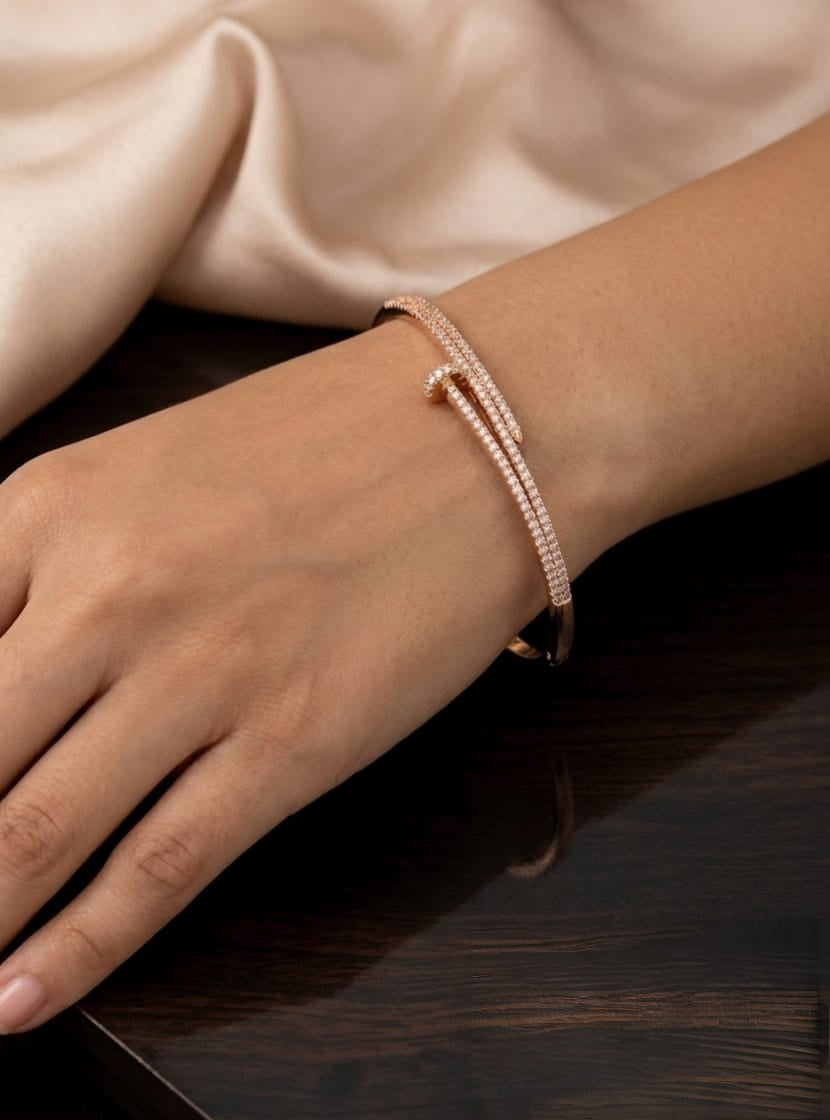 Premium rosegold polish openable bracelet product code b5