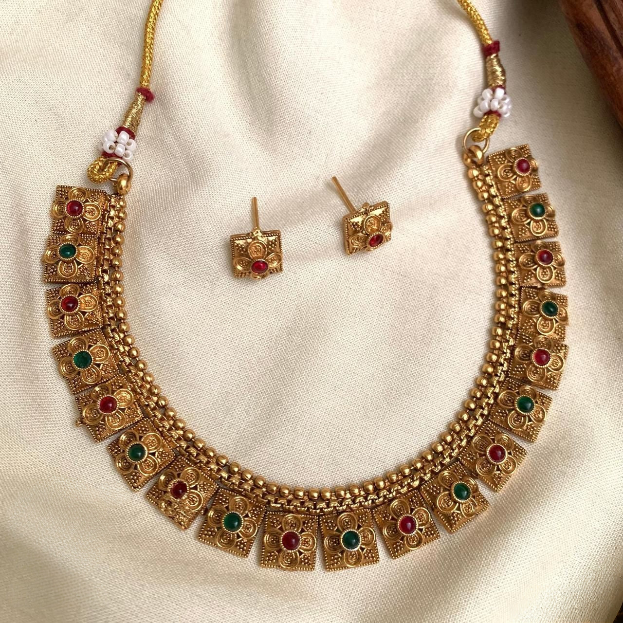 Premium matt finish beautiful ruby green necklace product code M10