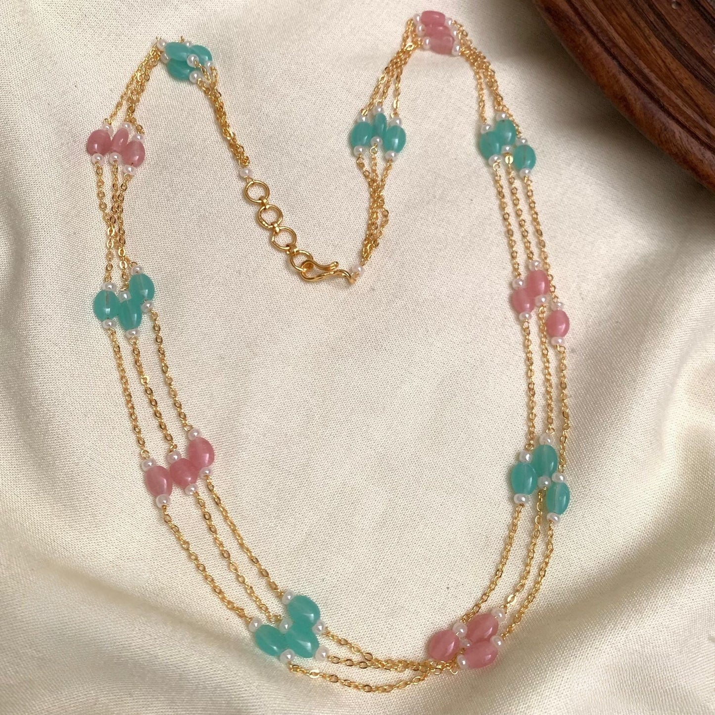 Premium quality trending 3 layer beads necklace product code N357