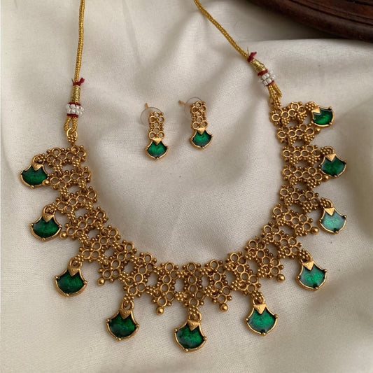 Premium onam special traditional designer  antique gold palakka necklace product code T101