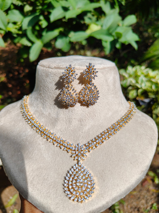 Premium daimond finish bridal necklace product code D07