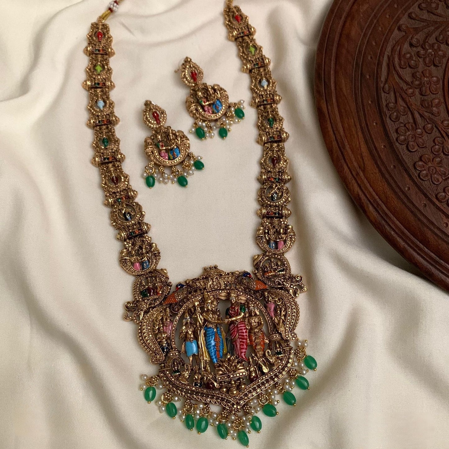 Premium trending srinivasa kalyana temple style haram product code H11