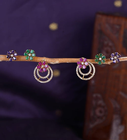 Premium antique gold stone change earings E200