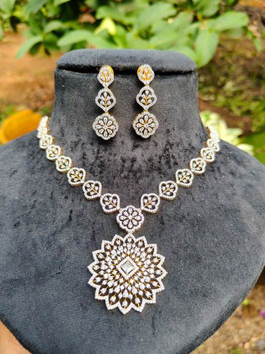 Premium daimond finish necklace product code D01