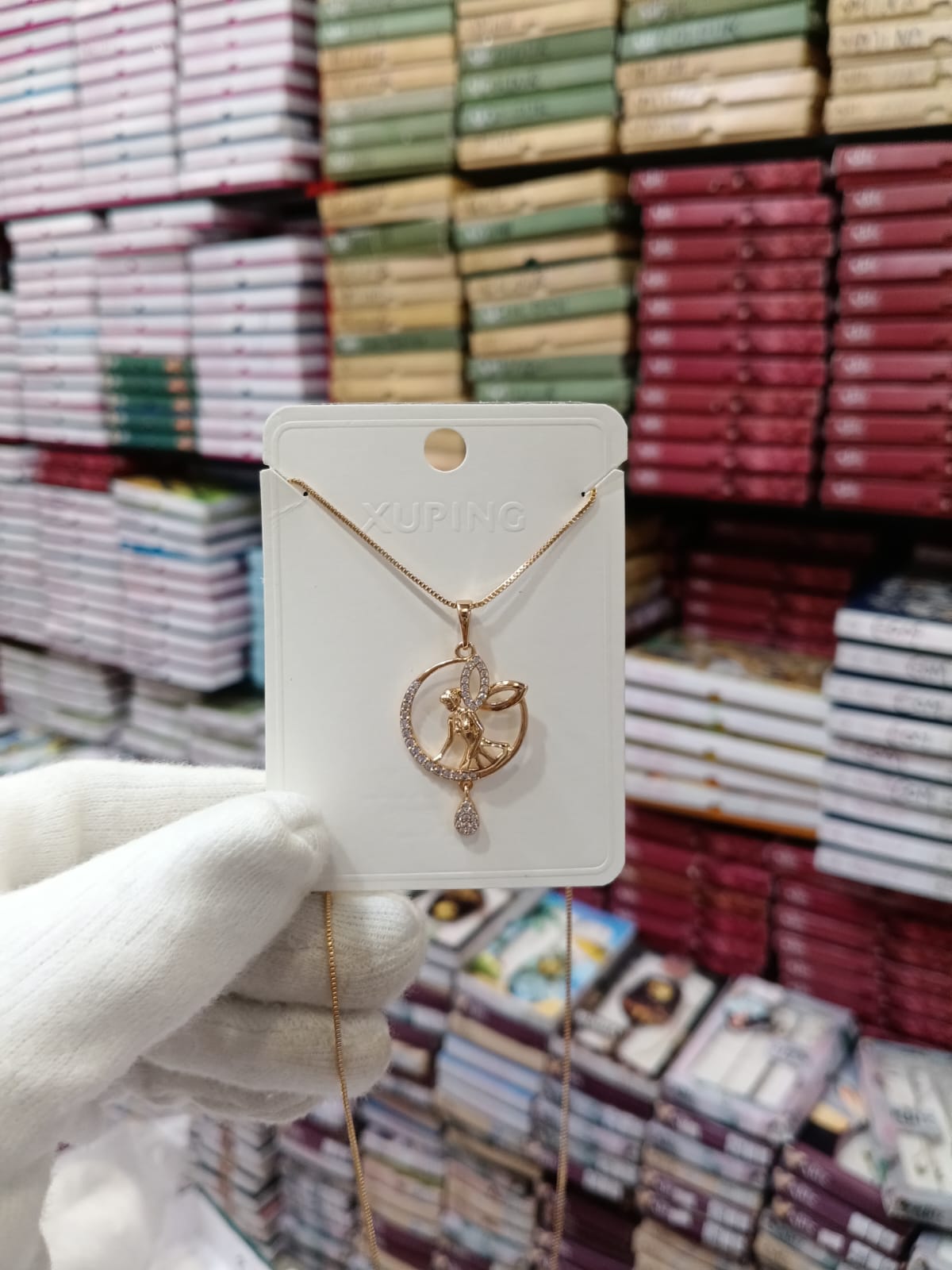 Premium quality imported  ad xuping pendant chain necklace product code AT17