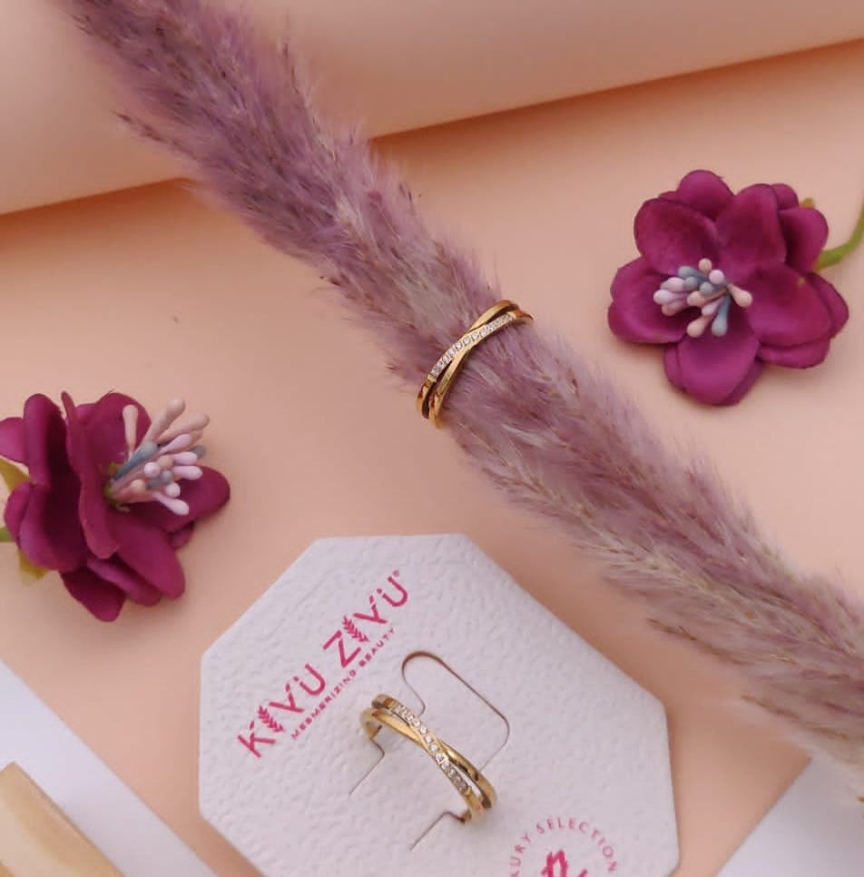 Premium anti tarnish daily wear rings (size 6) product code R16