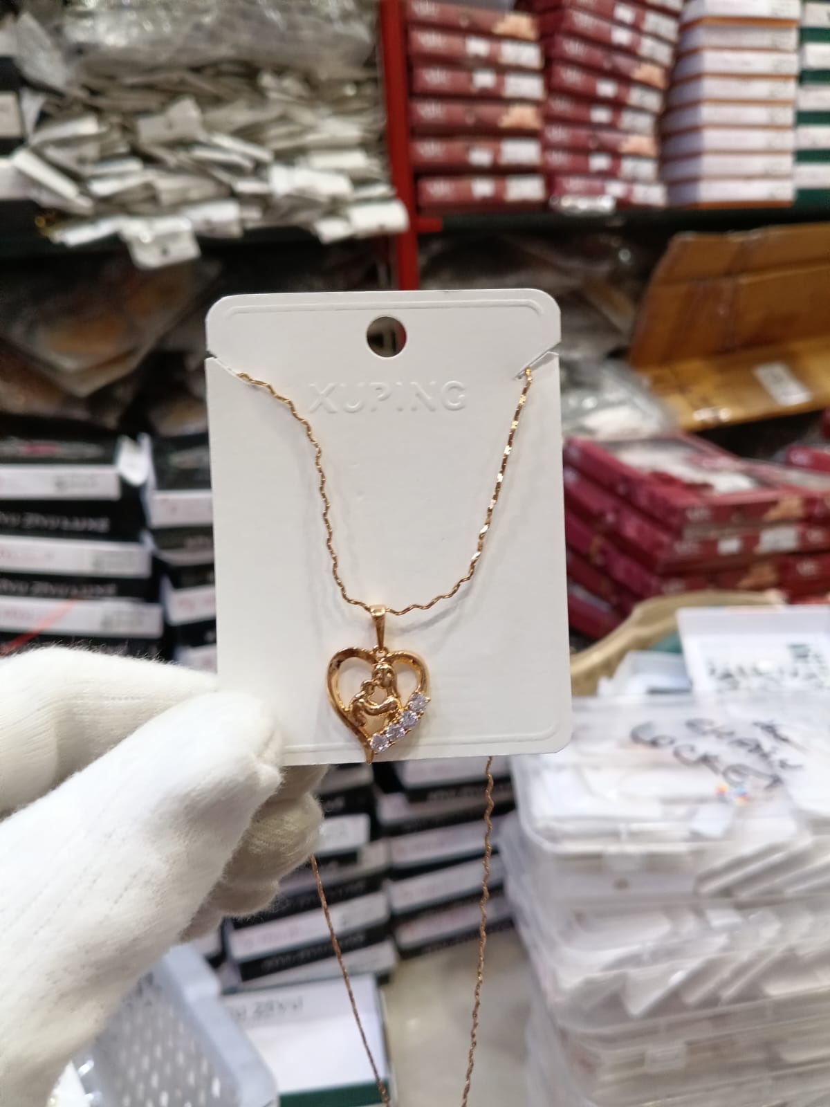Premium quality imported  ad xuping pendant chain necklace product code AT17