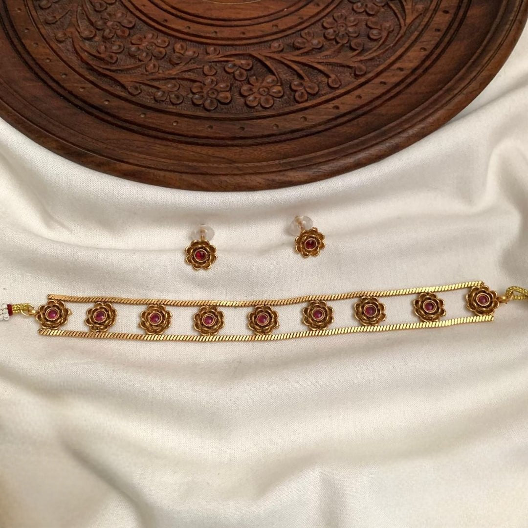 Premium quality antique gold flower choker set product code T83