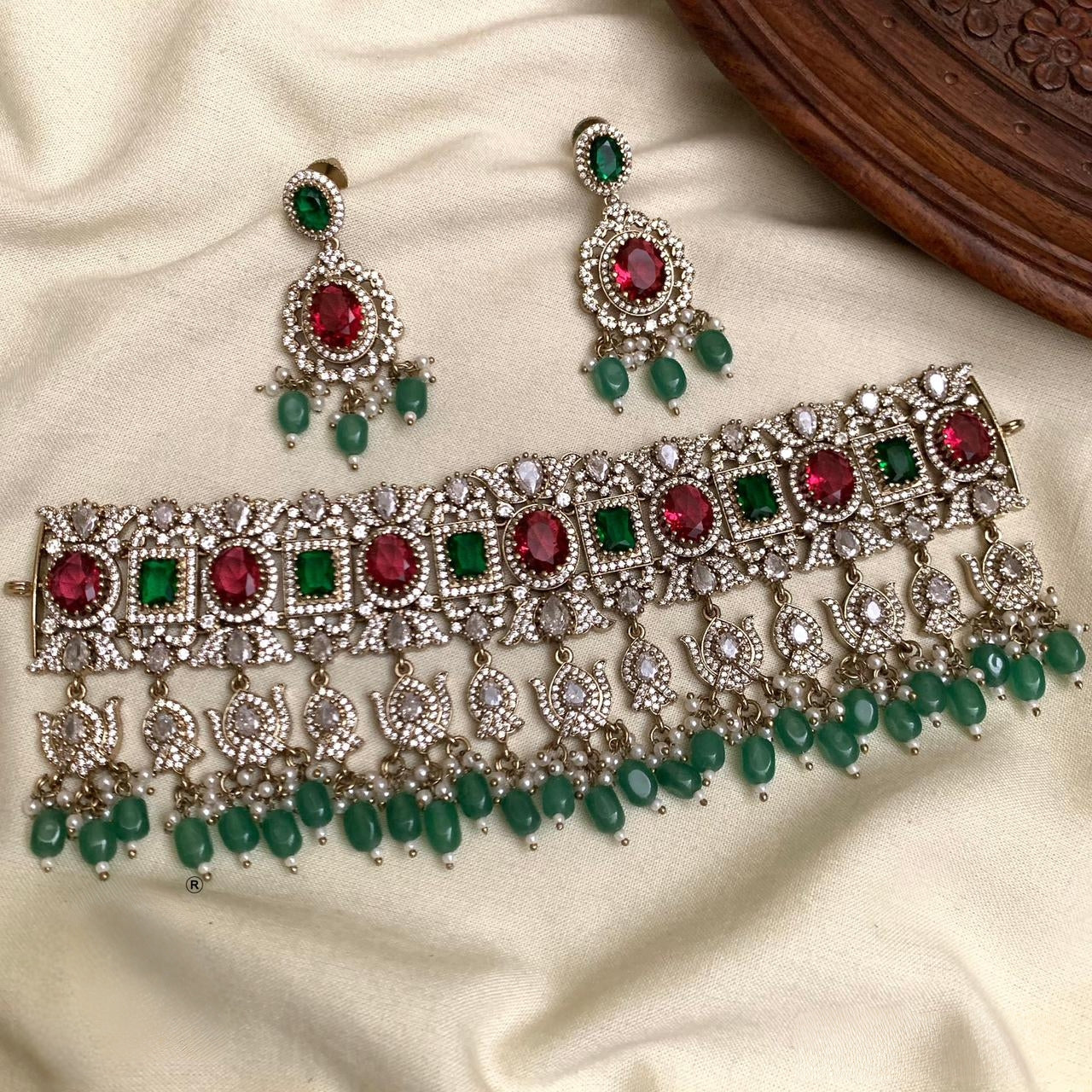 Premium quality Victorian polish bridal choker set product code 366