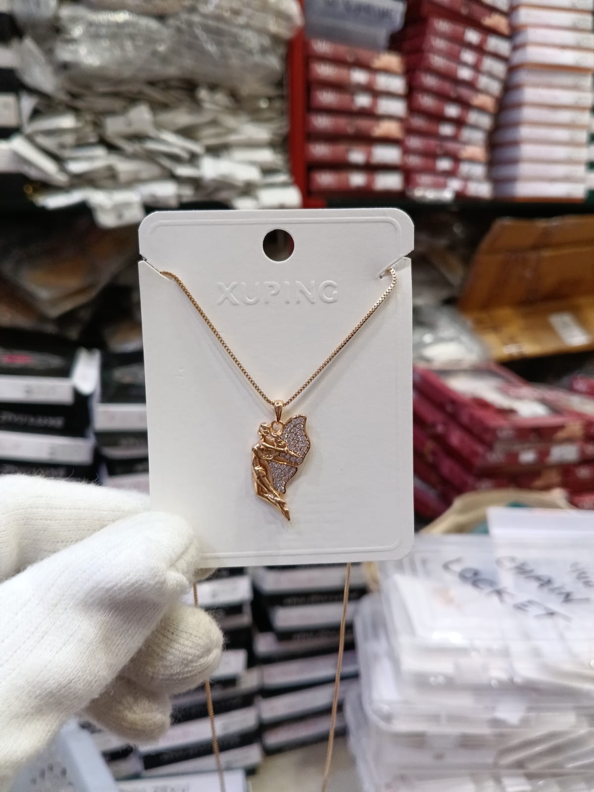 Premium quality imported  ad xuping pendant chain necklace product code AT17