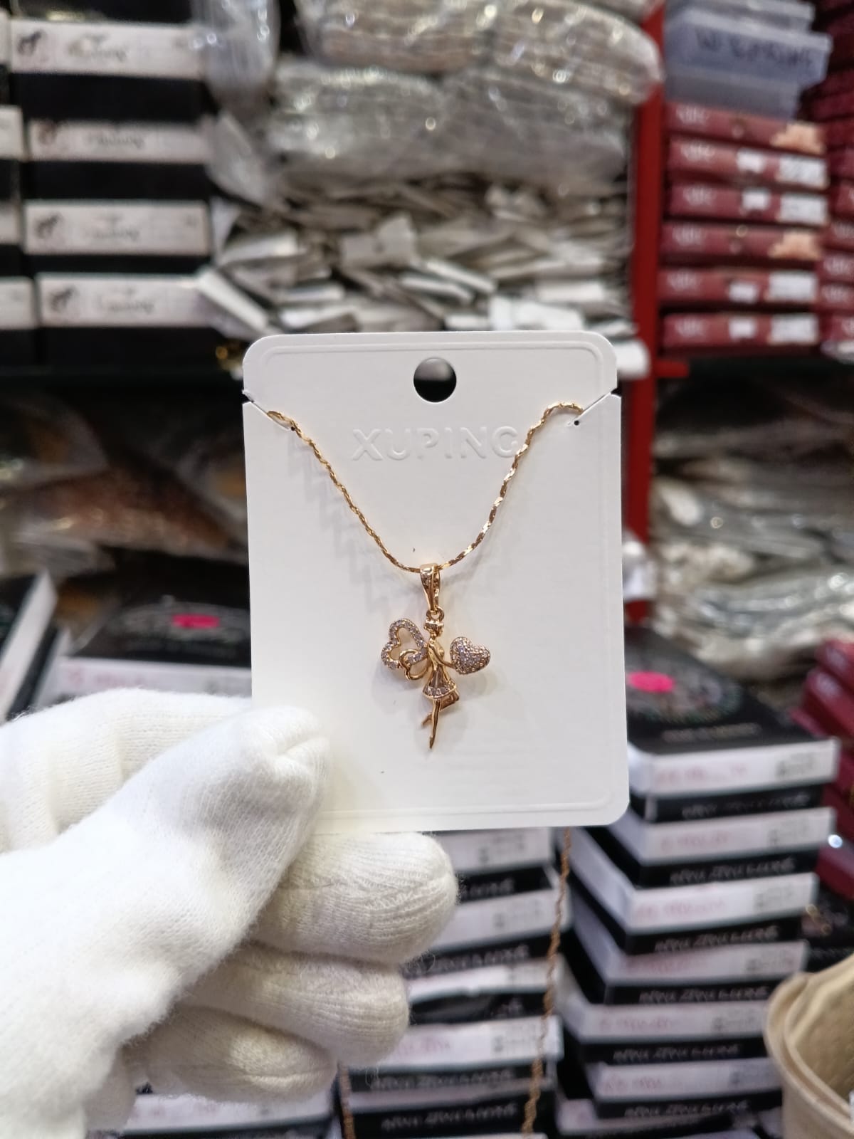 Premium quality imported  ad xuping pendant chain necklace product code AT17