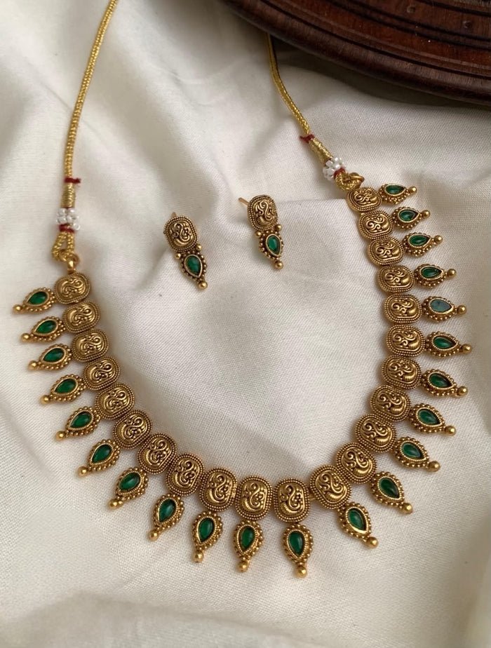 Premium onam special antique gold traditional non idol designer necklace set product code T102