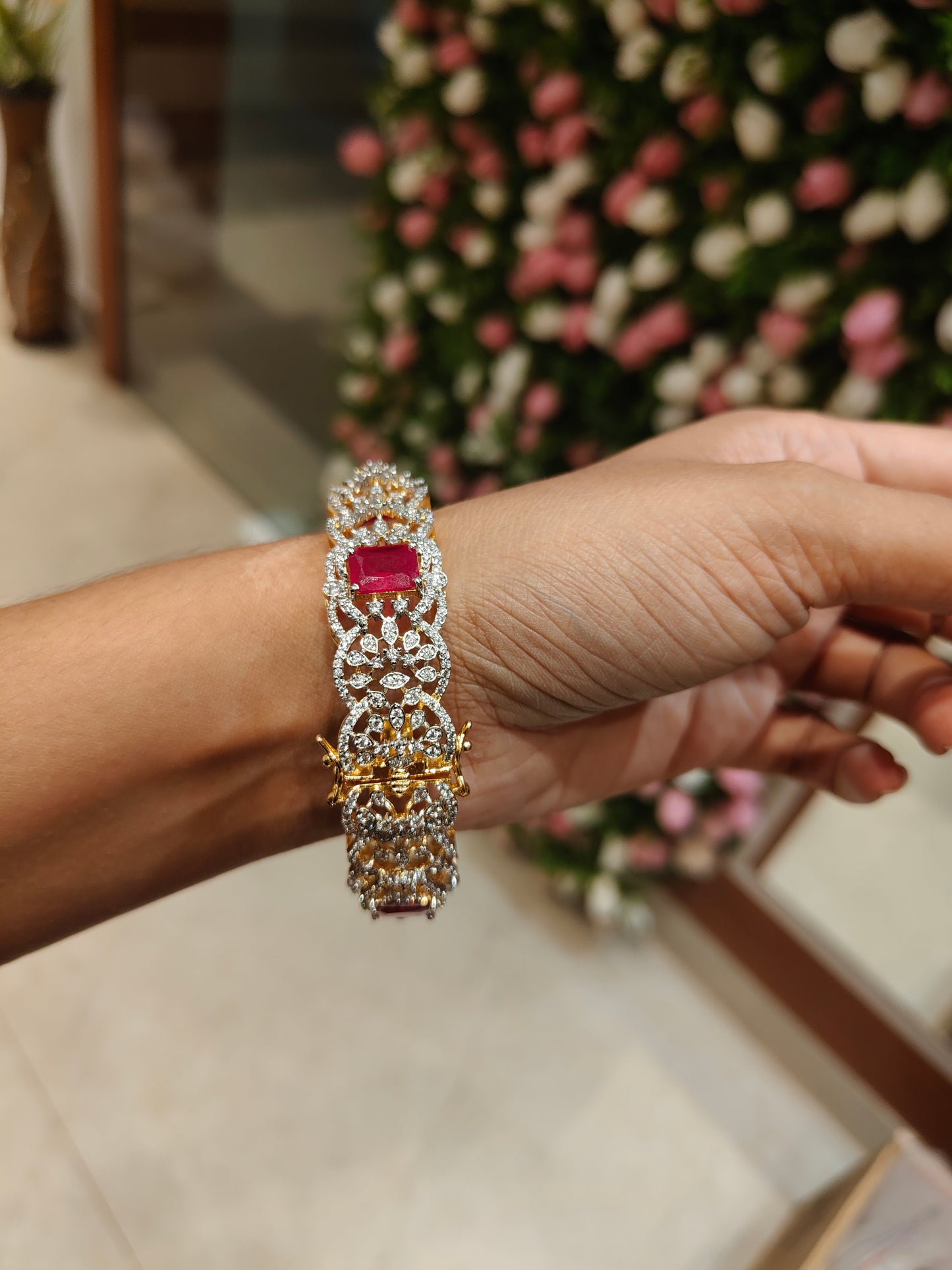 Premium diamond finish statement openable bangle single  product code B184