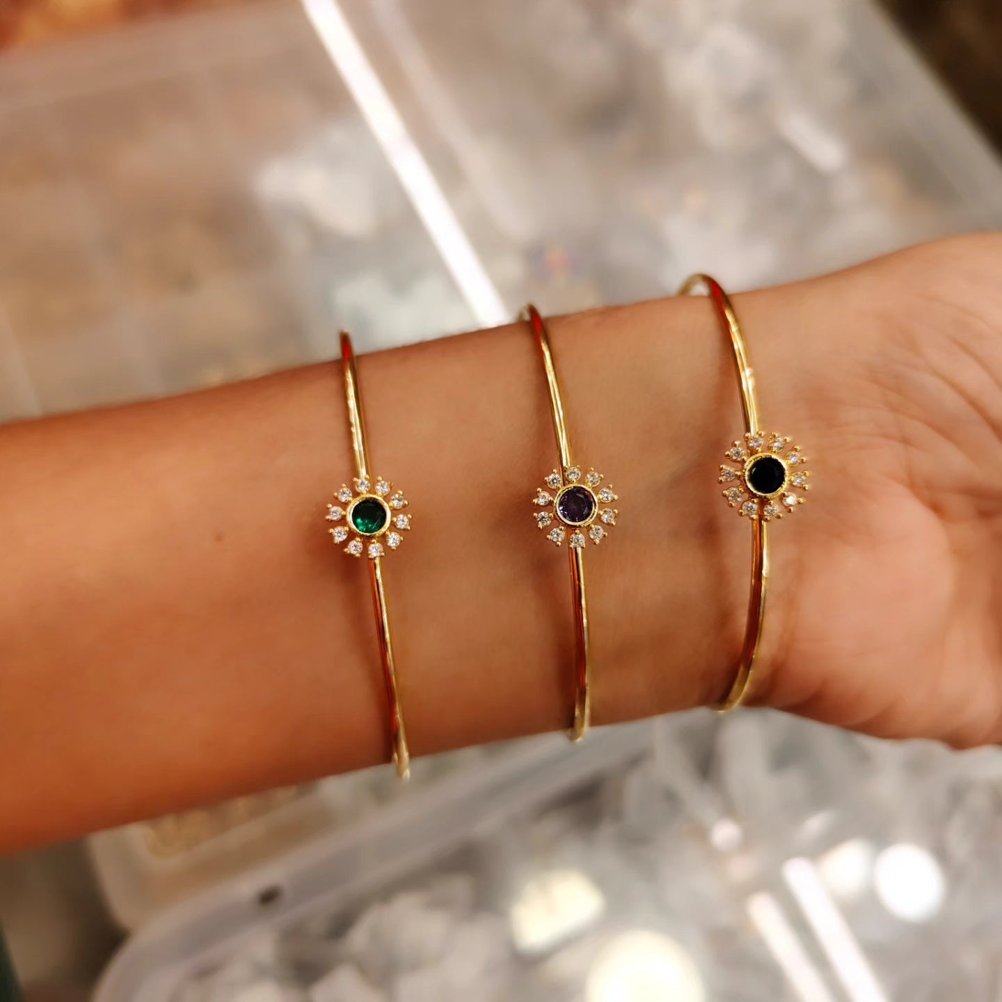 Premium gold plated daily wear beautiful flower bangle (suitable for 2.4 or  2.6 )product code G87