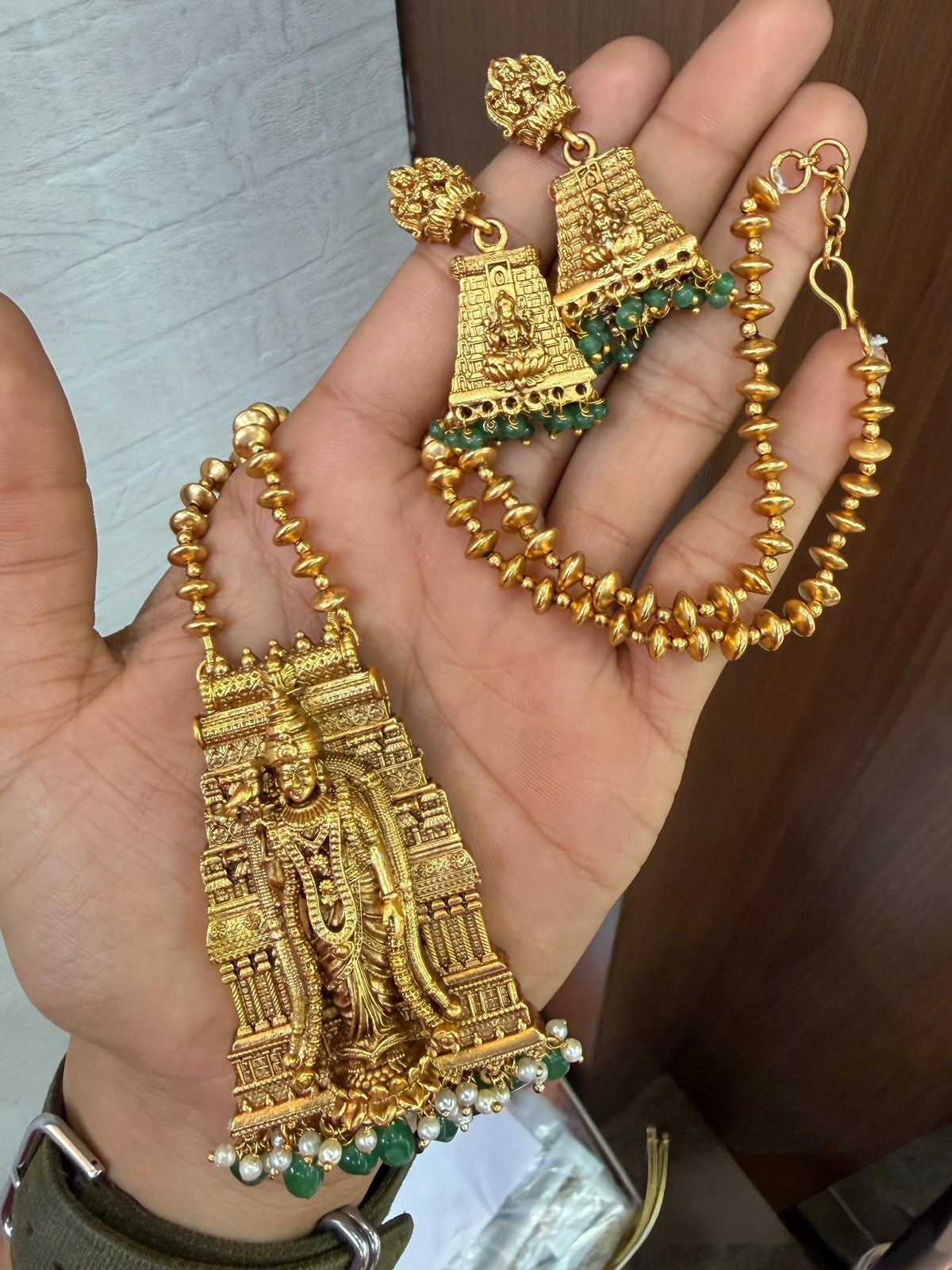 Premium trending madurai meenakshi temple pendant chain with jhumka product code T42