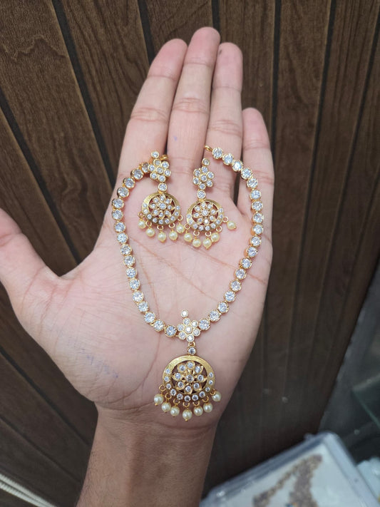 Premium quality vintage  kemp attigai white  stone necklace set d271
