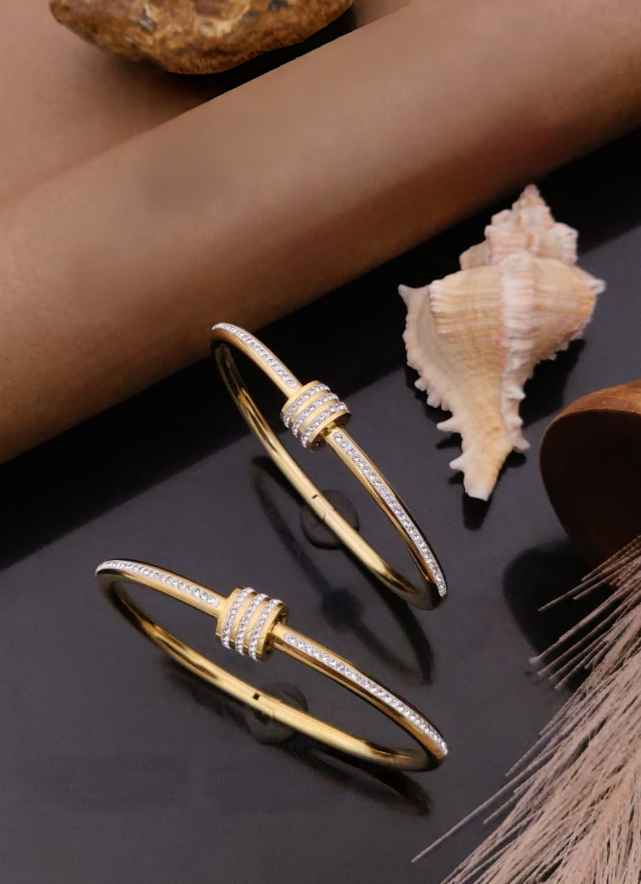 Premium daily wear anti tarnish bracelet (suitable for upto 2.6) product code B71