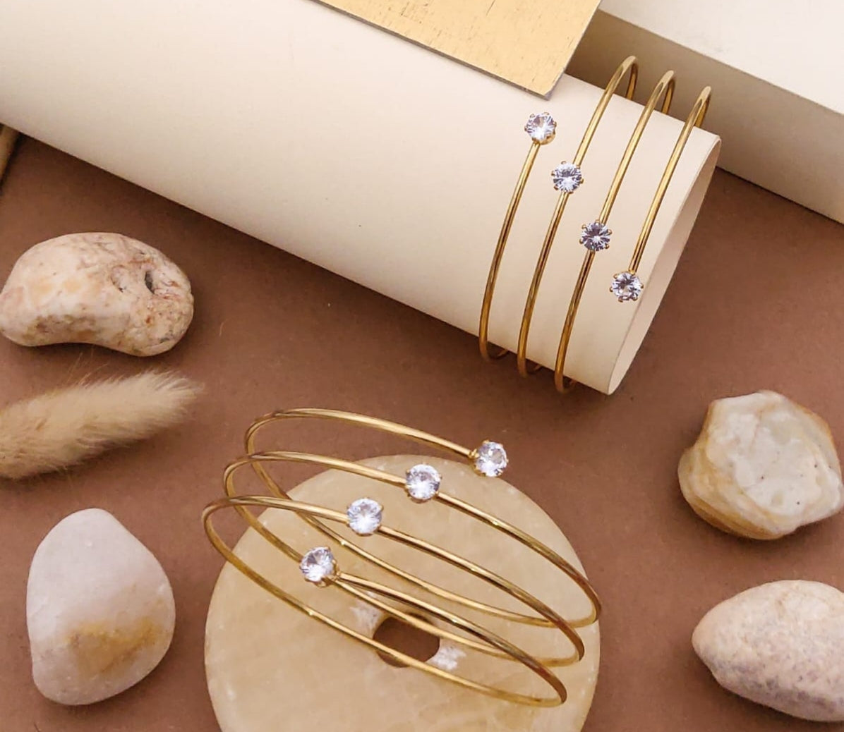 Premium anti tarnish openable bracelet product code B86 suitable for (2.4 and 2.6,2.8)