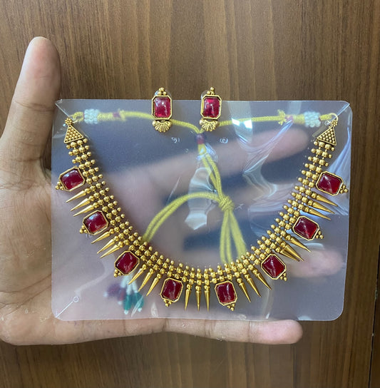 Premium quality antique gold traditional Kerala-style Mulla Mottu necklace set product code T115