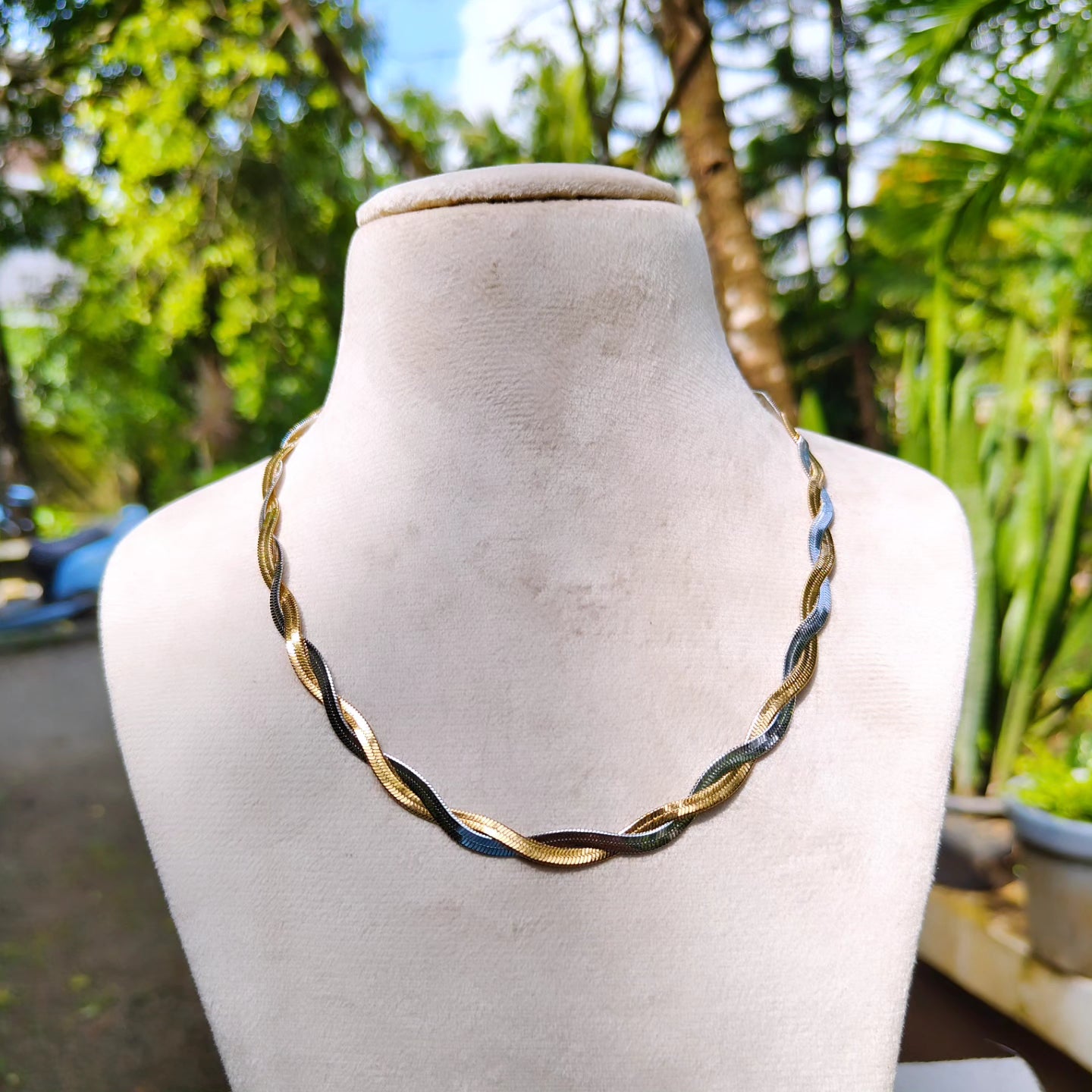 Anti tarnish Gold plated dual tone  stainless steel double layer twisted snake chain necklace product code N58