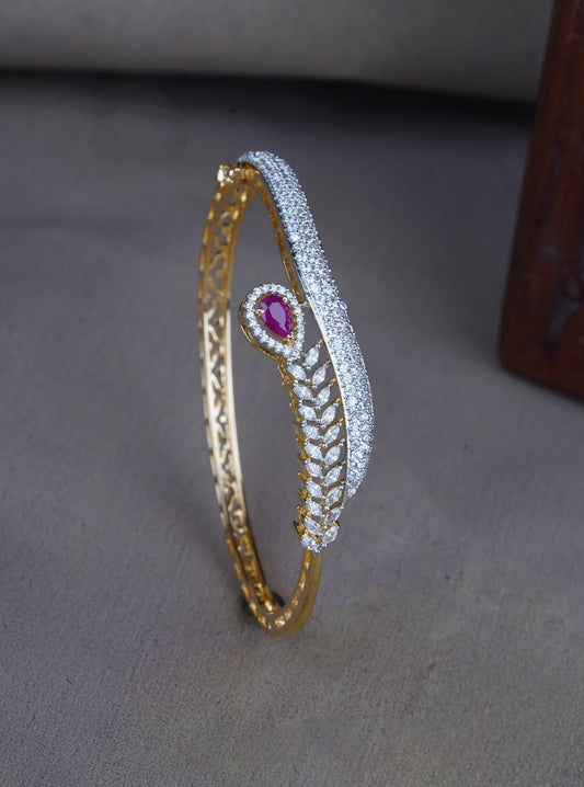 Premium diamond finish openable bracelet product code B195