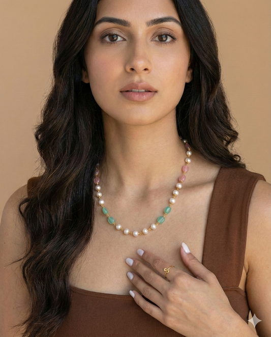 Premium single layer pearl and beads necklace product code P22