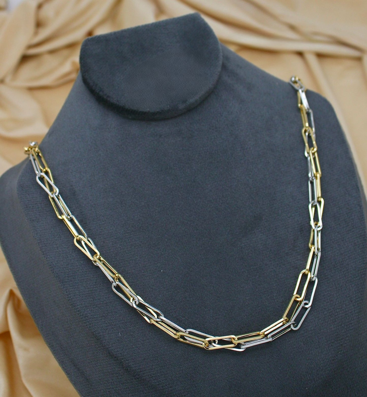Premium anti tarnish stainless steel daily wear chains product code N402
