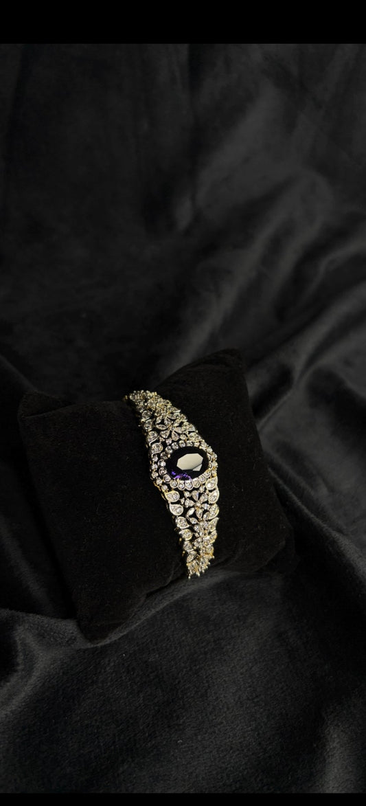 Premium diamond finish statement openable bracelet product code B185